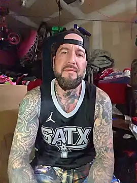 Beardedtattoodのウェブカメラショー