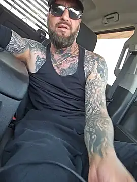 Beardedtattood's Webcam Show