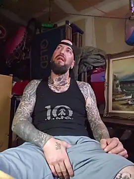 Beardedtattood Show in webcam