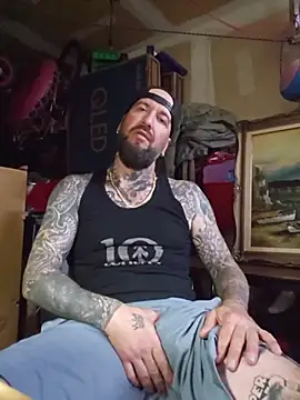 Beardedtattood's Webcam Show