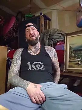 Beardedtattood Adlı Modelin Web Kamerası Şovu