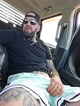 عرض كام Beardedtattood
