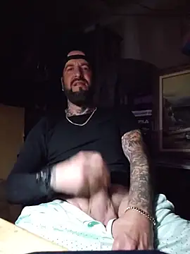 Beardedtattood: вебкам-шоу