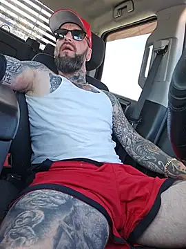 Beardedtattood Adlı Modelin Web Kamerası Şovu