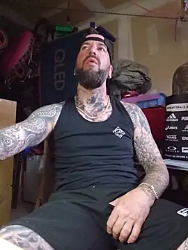 Show Webcam de Beardedtattood
