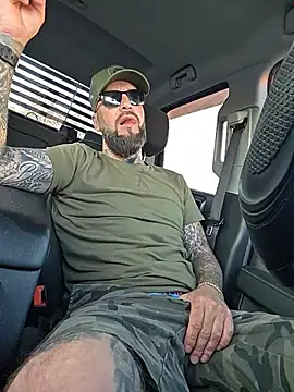 Webkamerová show Beardedtattood