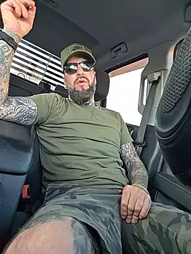 عرض كام Beardedtattood