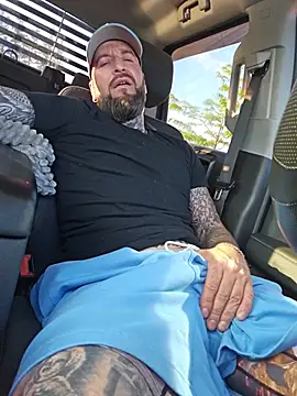 Beardedtattood Show in webcam
