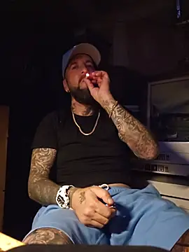 Beardedtattood Show in webcam