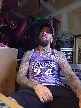 عرض كام Beardedtattood