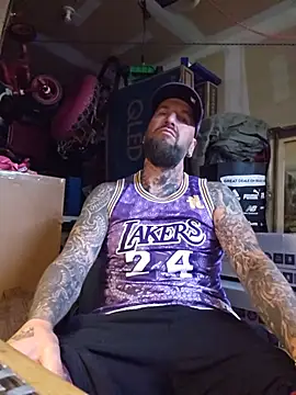 Beardedtattood Show in webcam