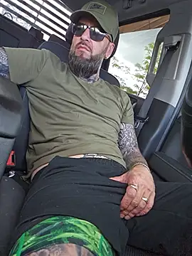 Beardedtattood – webcam-show