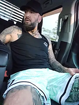 Beardedtattood Webcam Show