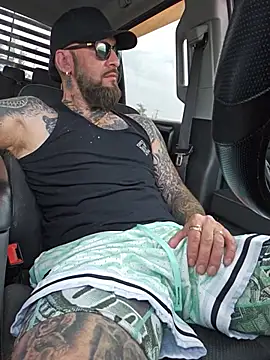 Beardedtattood Pertunjukan Webcam