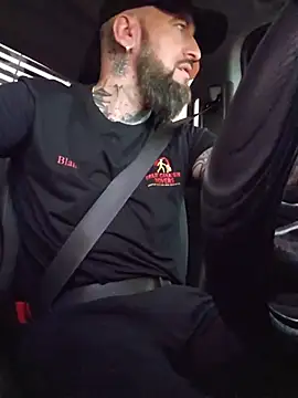 Beardedtattood – webcam-show