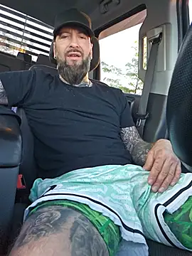 Beardedtattood Show in webcam