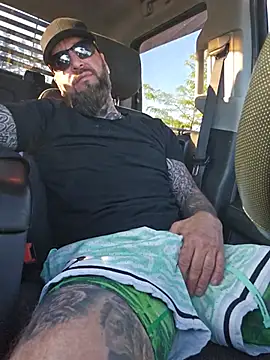 Beardedtattood 在線直播表演