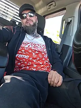 Beardedtattood Show in webcam