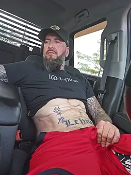 Show de webcam de Beardedtattood