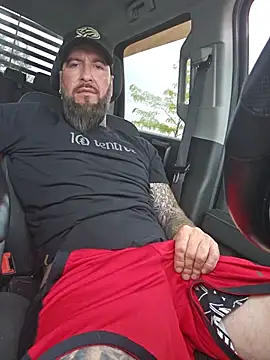 Show de Beardedtattood na webcam