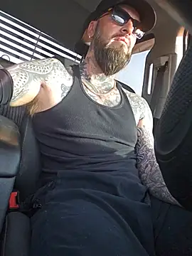 Show de webcam de Beardedtattood