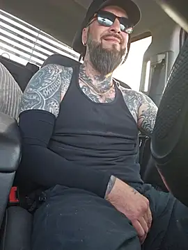 عرض كام Beardedtattood