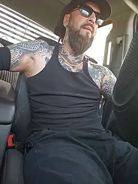 Beardedtattood – webcam-show
