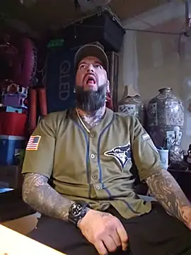 โชว์เว็บแคมของ Beardedtattood
