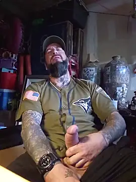 Beardedtattood webkamerás műsora