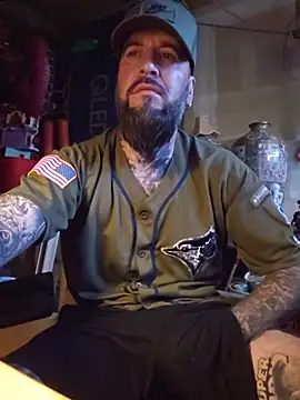 عرض كام Beardedtattood