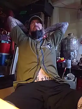 Beardedtattood – webcam-show