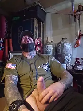 โชว์เว็บแคมของ Beardedtattood