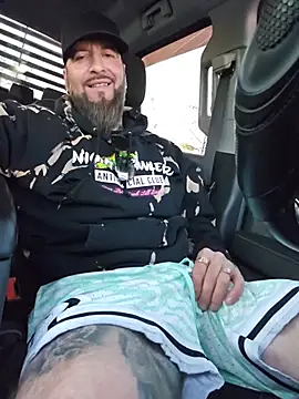 Beardedtattood – webcam-show