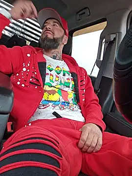 Beardedtattood webcam show