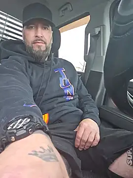 Beardedtattood – webcam-show