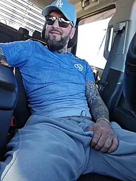 Beardedtattood – webcam-show