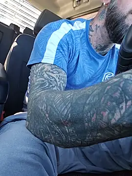 Beardedtattood Adlı Modelin Web Kamerası Şovu