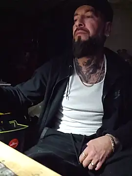 Beardedtattood Webcamshow