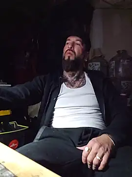 Show de webcam de Beardedtattood