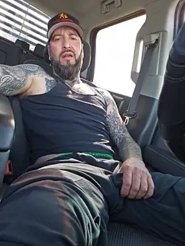 Beardedtattood – webcam-show