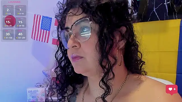 Reginavegaa's Live XXX Chat