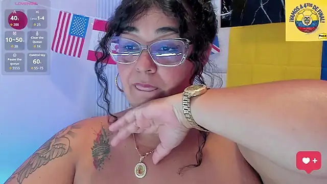 Chat XXX en directo de Reginavegaa