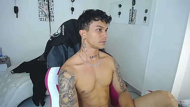 عرض كام Leonard_Price