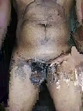 SuranSexy33: διαδικτυακό σόου στην κάμερα