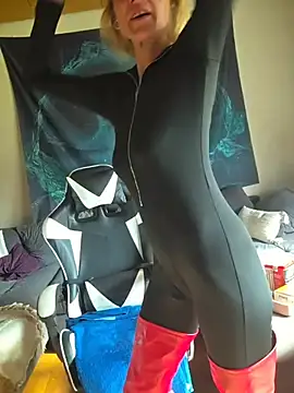 Вебкам-шоу yola181