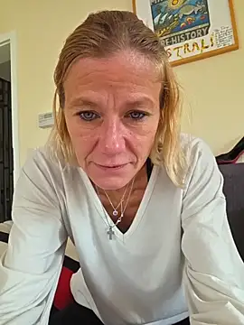 yola181 Chat XXX in diretta
