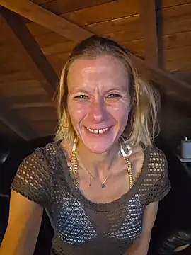 yola181 Live XXX-chat