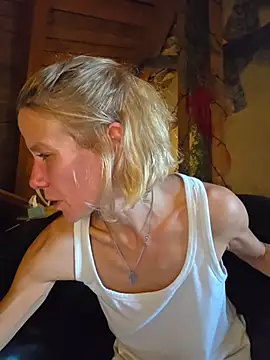 yola181 Webcam-Show