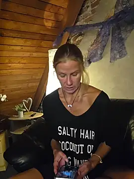 yola181 Chat XXX in diretta