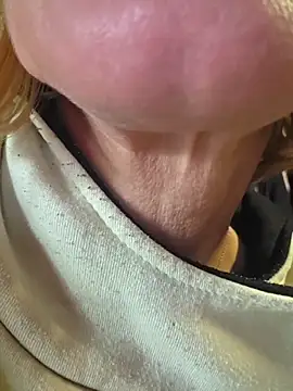 yola181 Webcam-Show